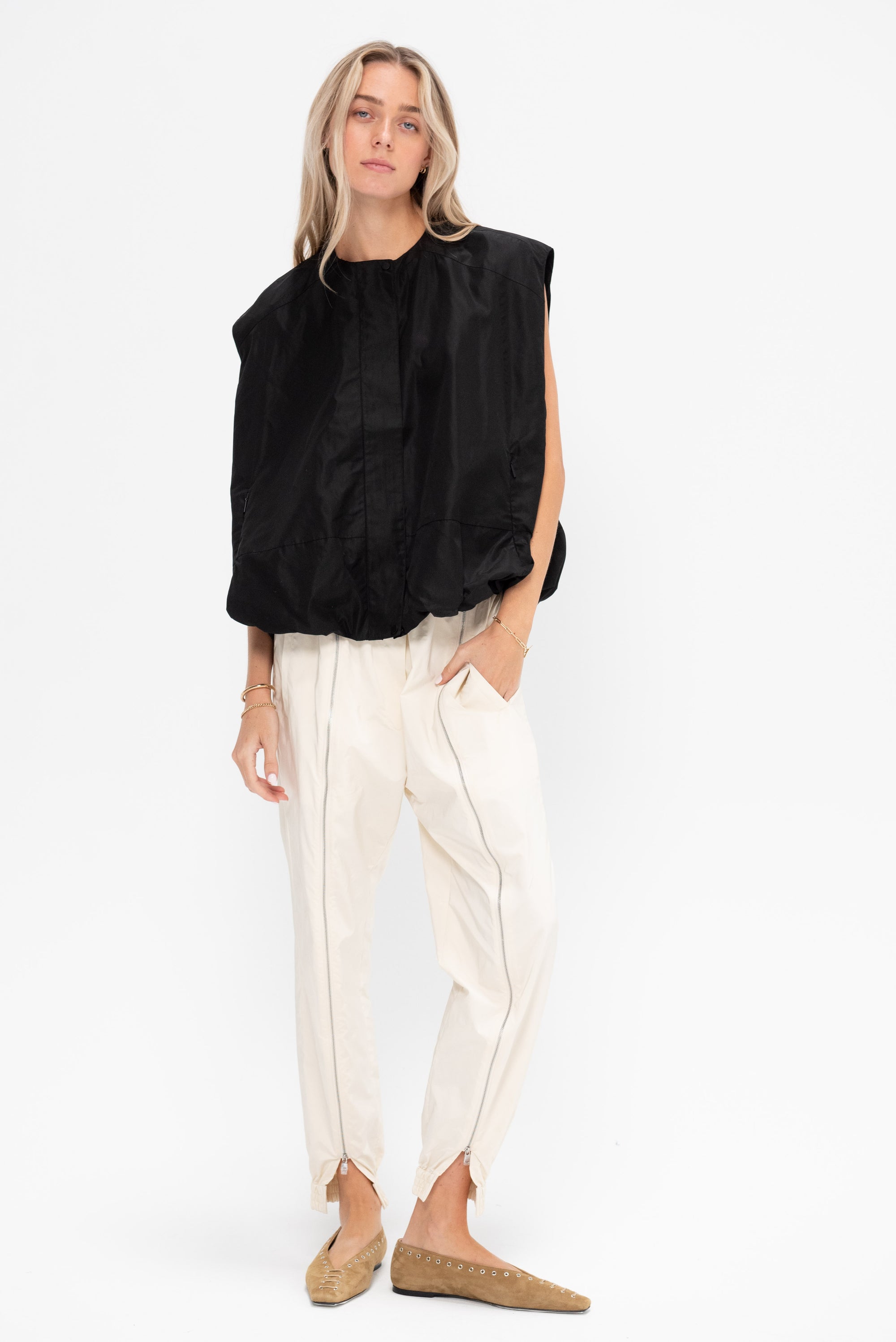 Nylon Zipper Jogger - Short