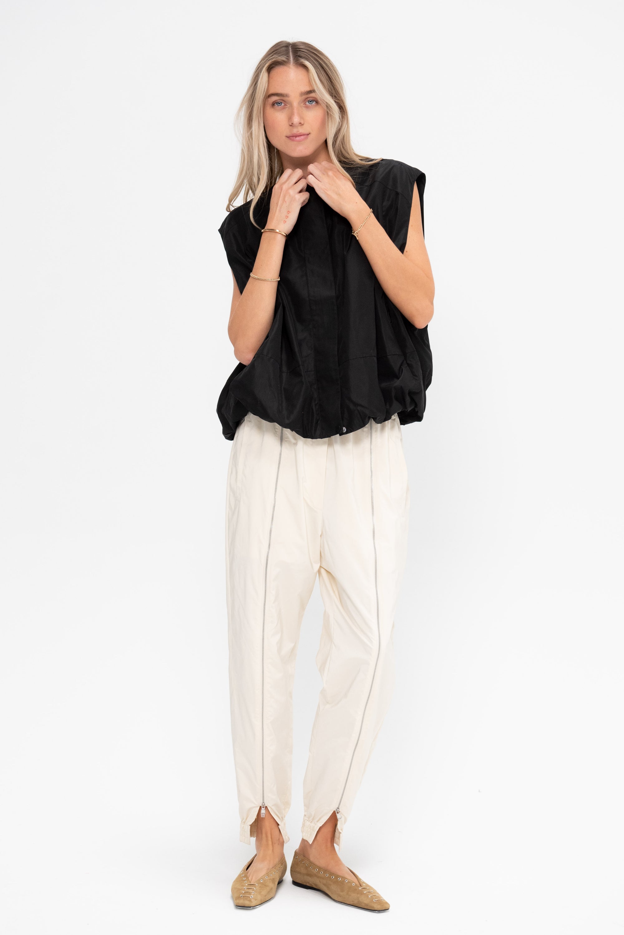 Nylon Zipper Jogger - Short