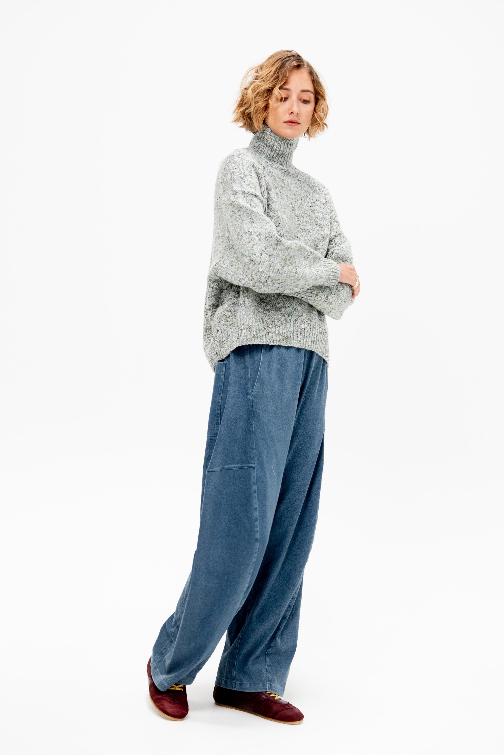Stretch Denim Knit Winslow Pant - Short, Classic Wash