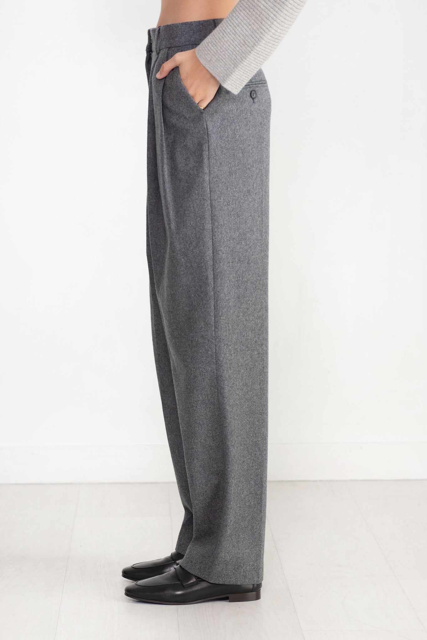 TOTEME - Double-Pleated Tailored Trousers, Grey Melange