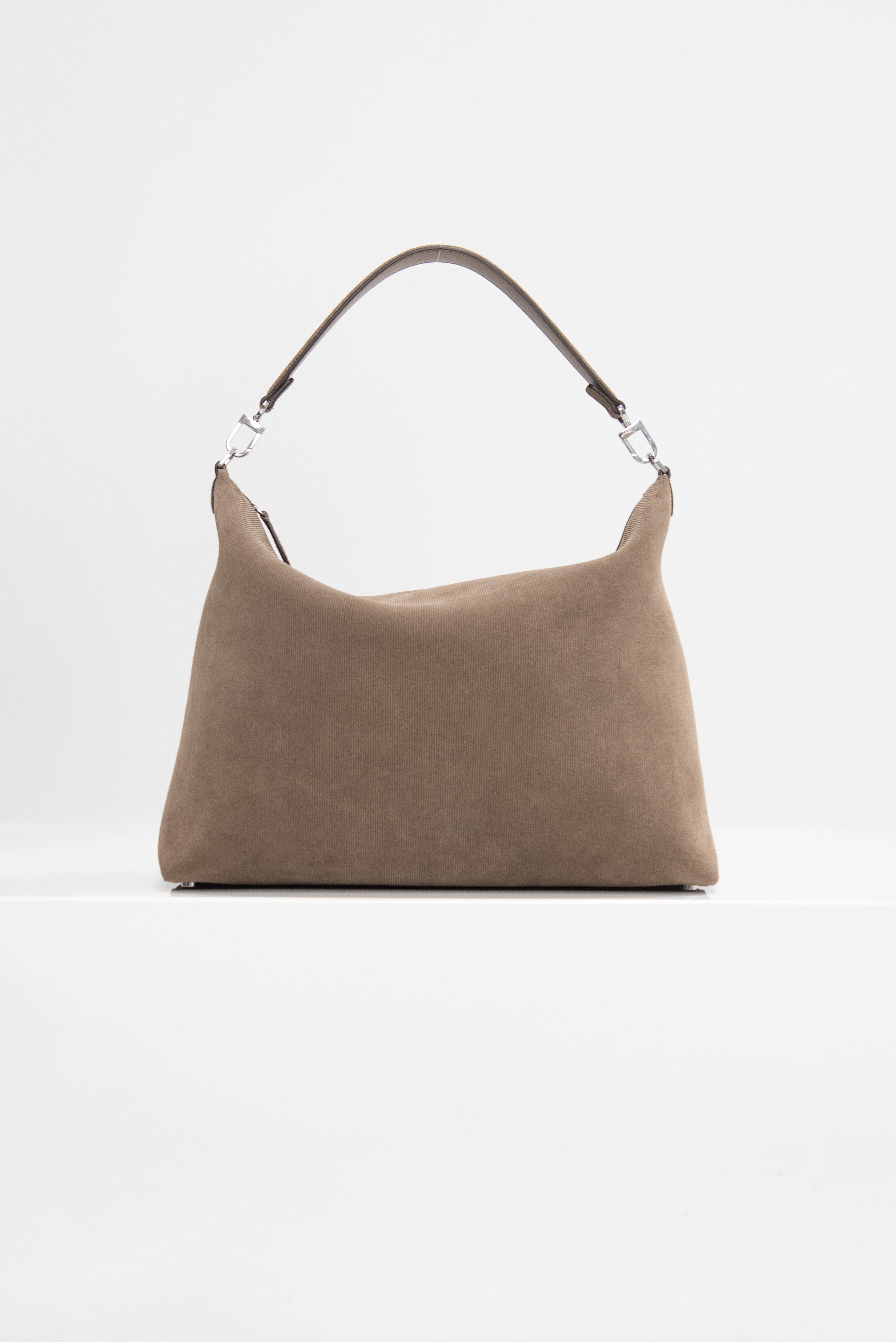toteme-med-bevel-bag-3.jpg?v=