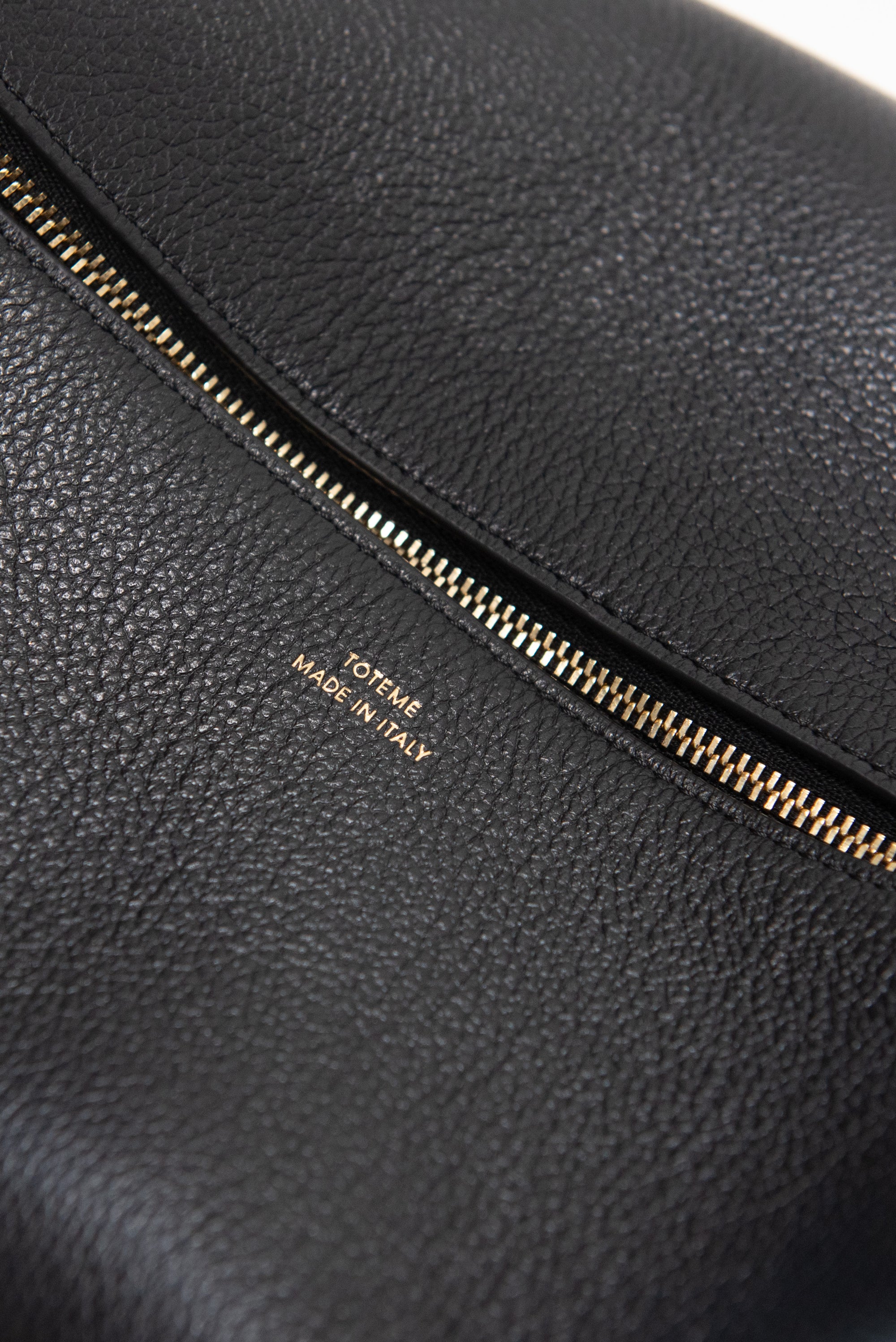 Med Bevel Grained-Leather Bag, Black