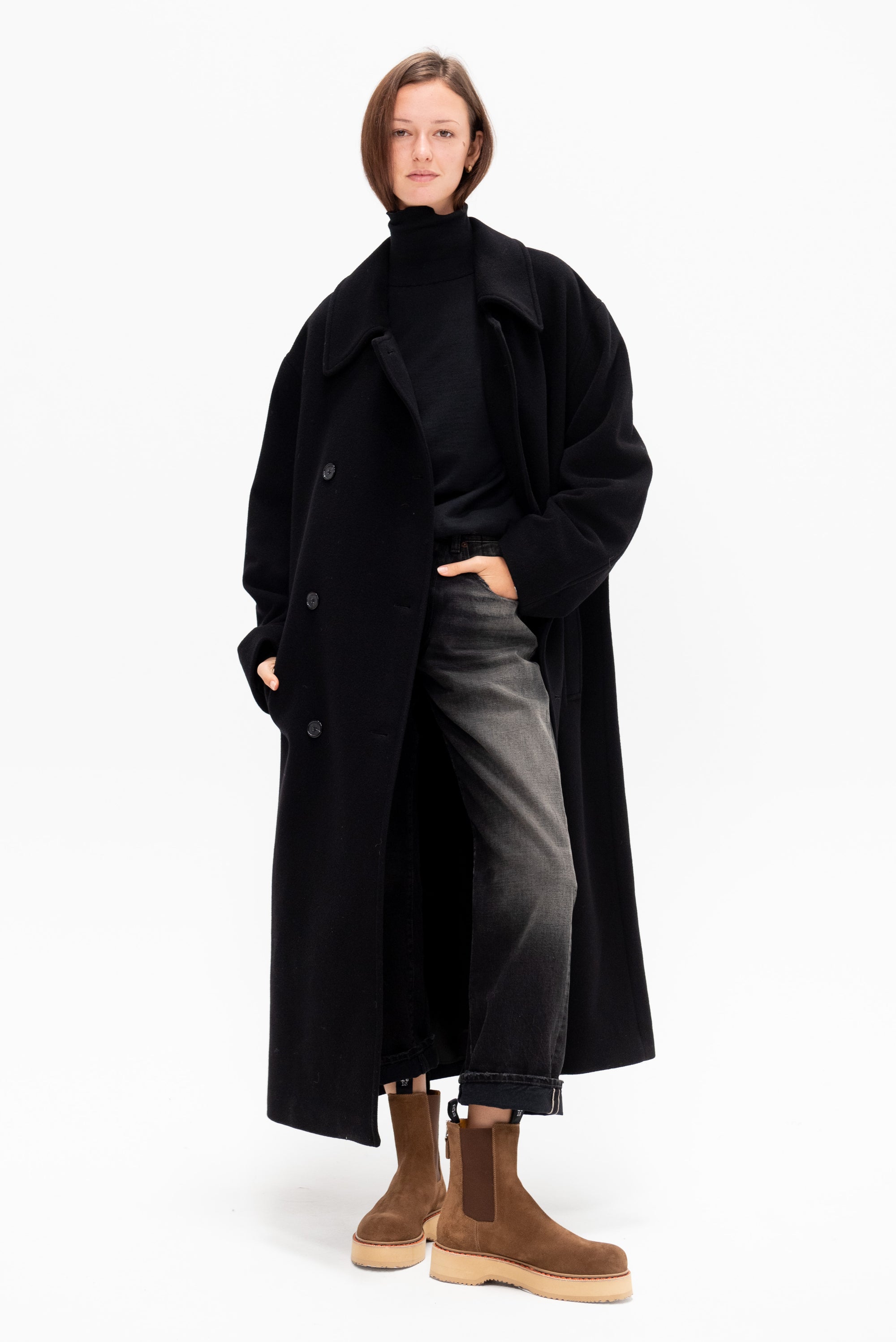 Shield Coat, Black