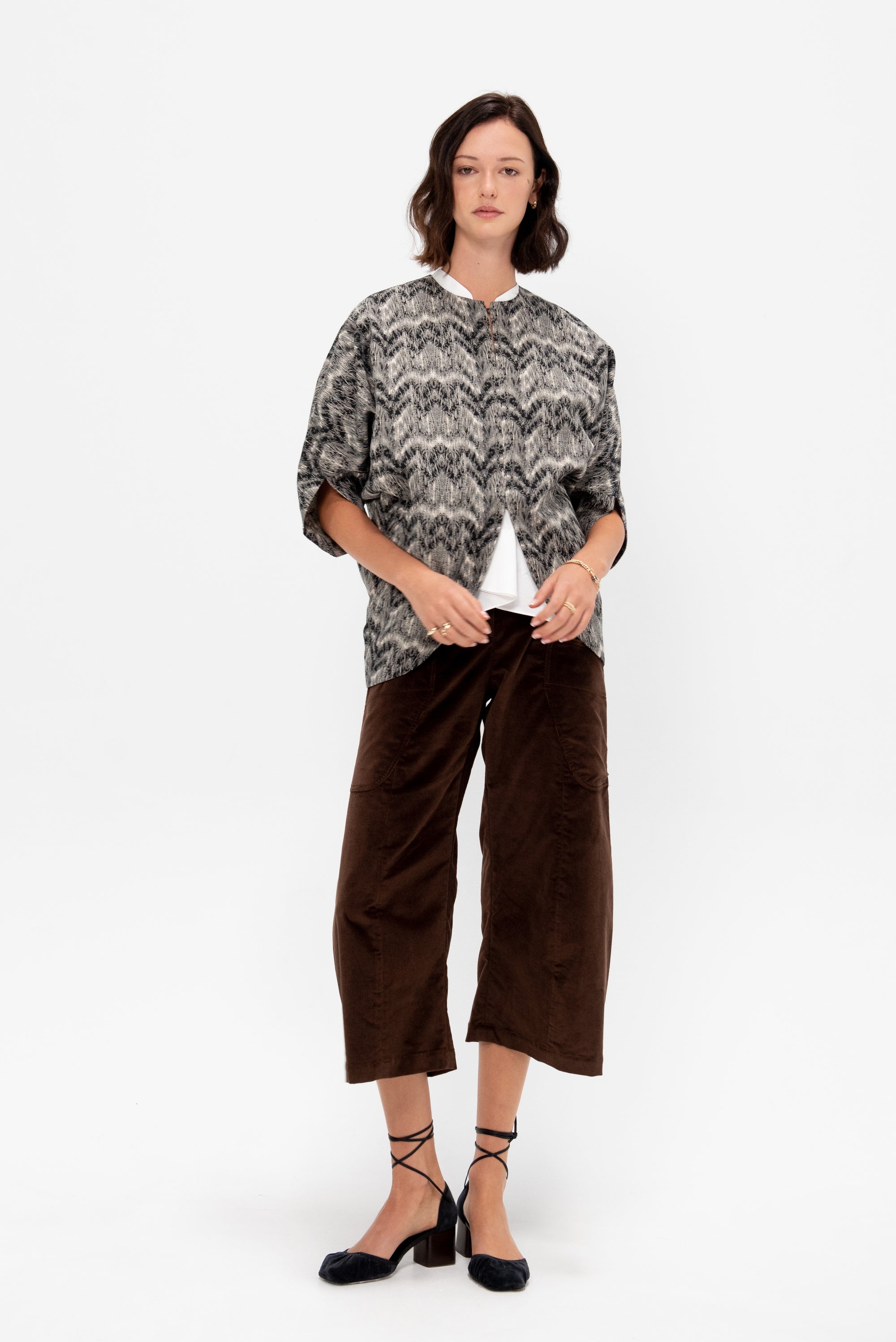 Rio Shrug, Black &amp; Chalk
