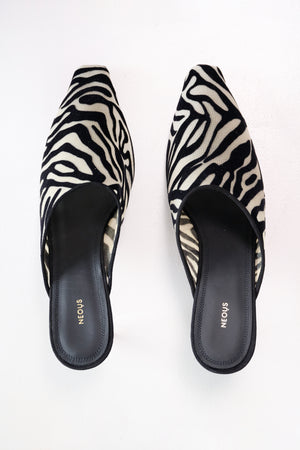 NEOUS - Electra Mule, Black and Cream