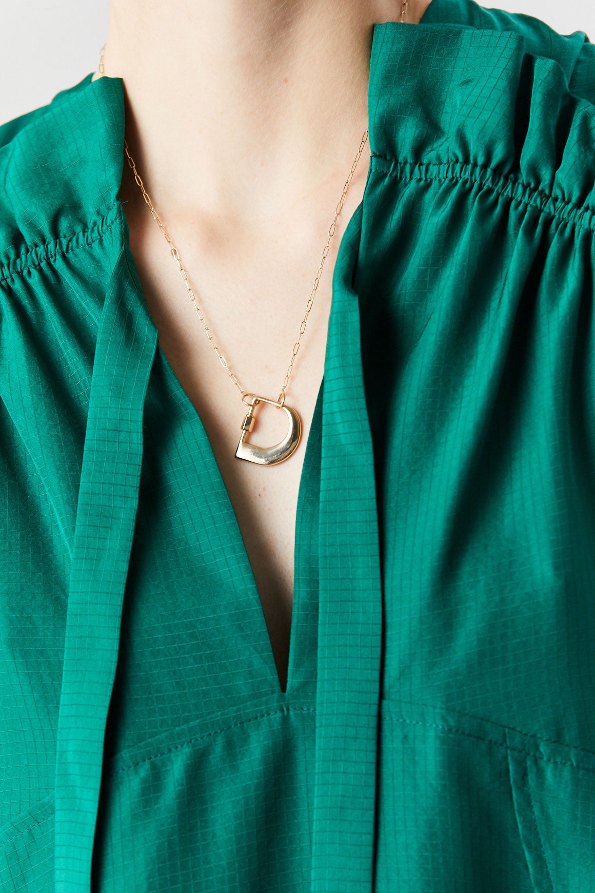 MARLA AARON - Small D Lock, Gold