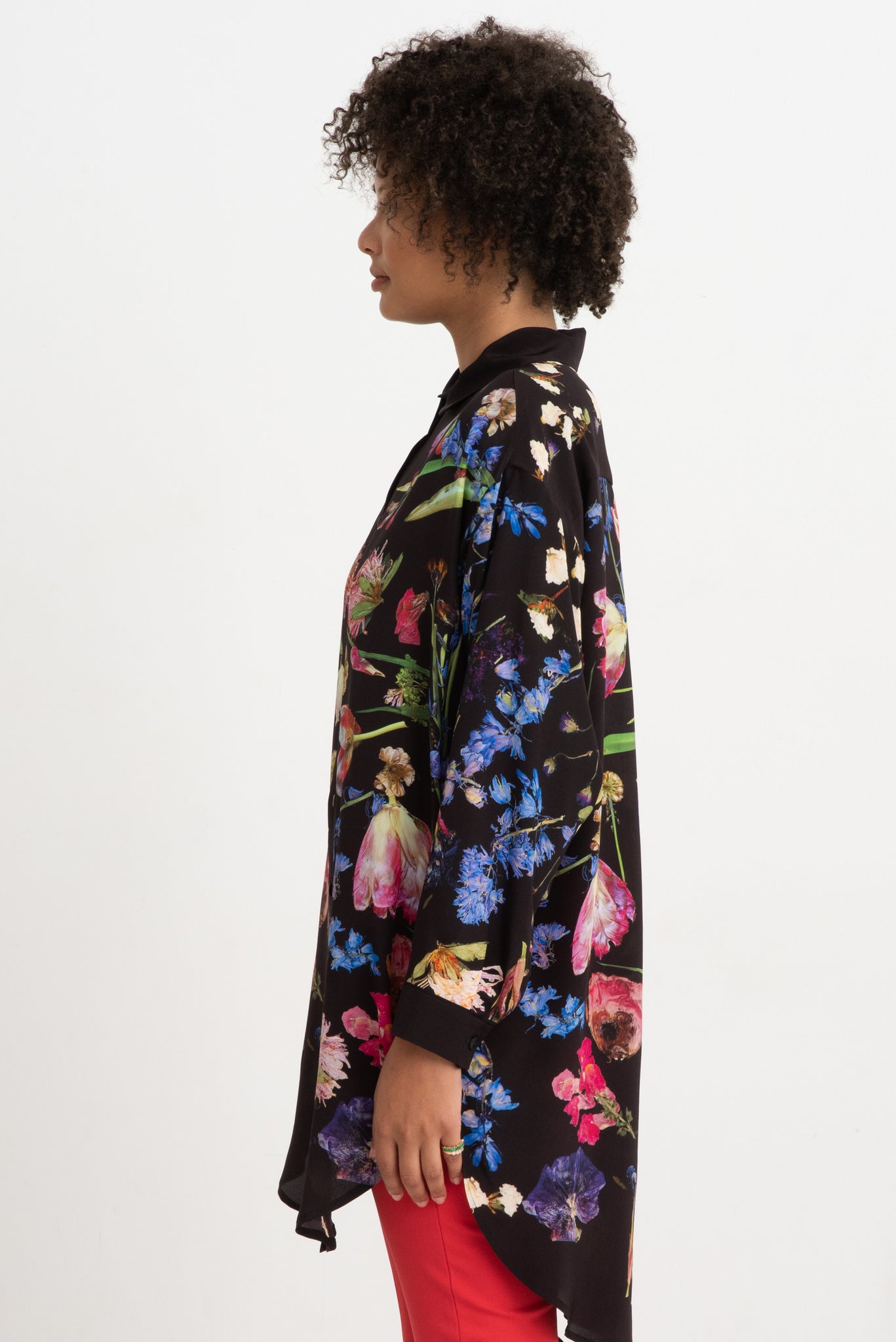 ANNTIAN - Big Silk Shirt, Print I - Pressed Flowers