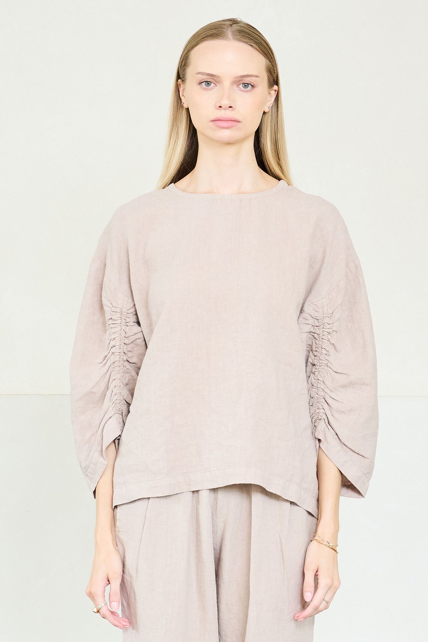 Black Crane - Xiao Top, Stone
