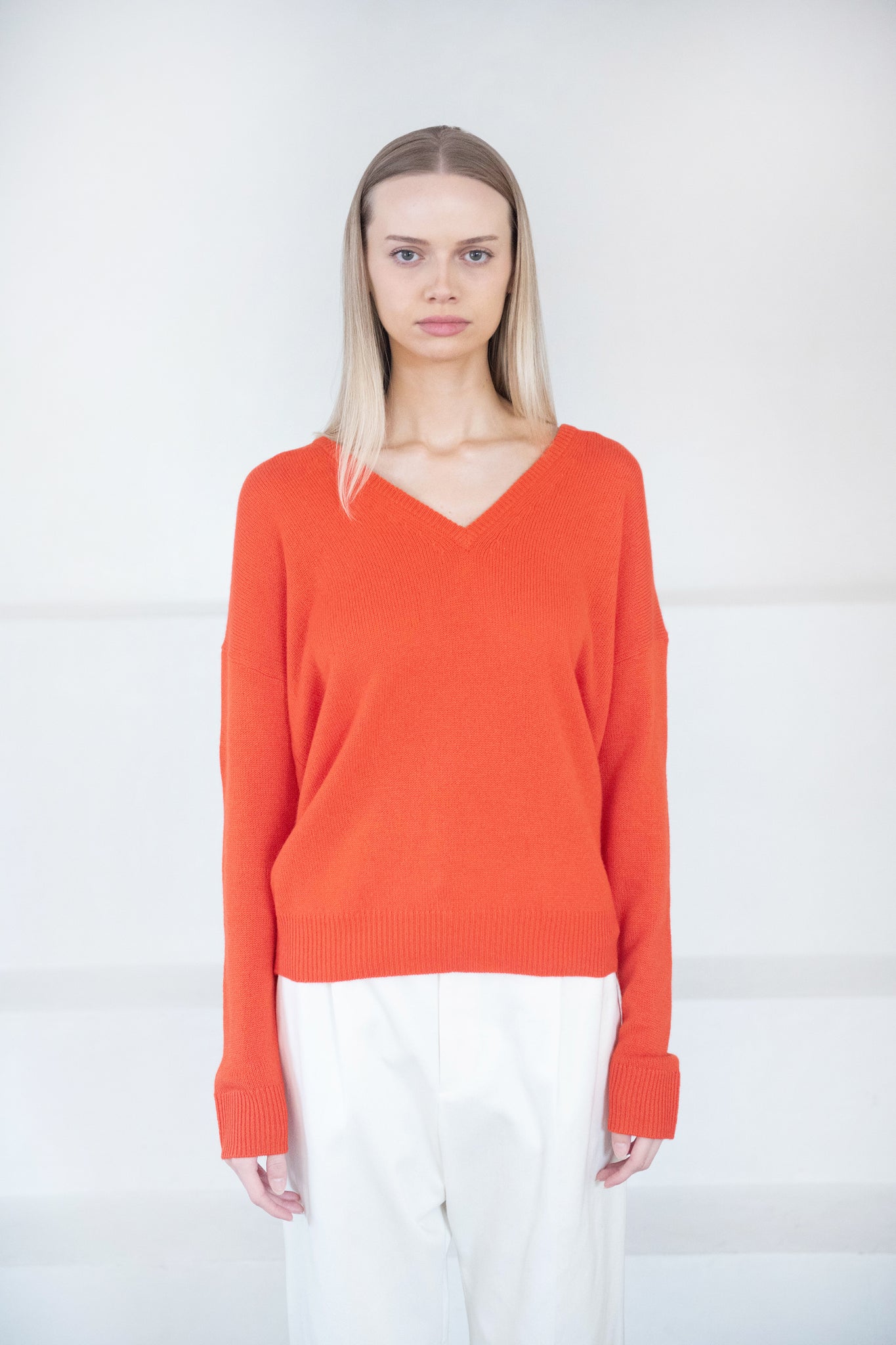 CO - V-Neck Sweater, Punch