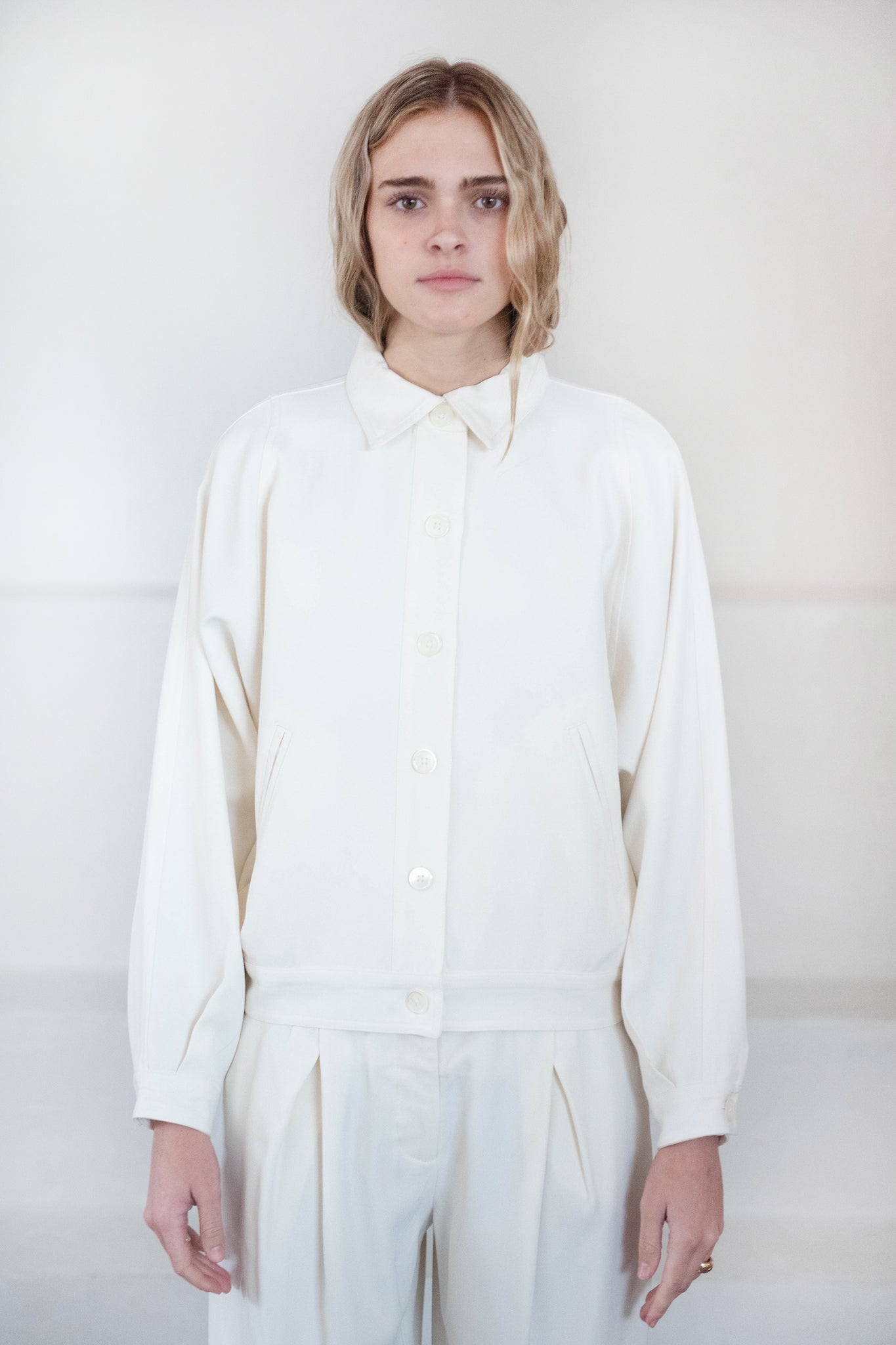 CO - Curved Armhole Jacket, Ivory
