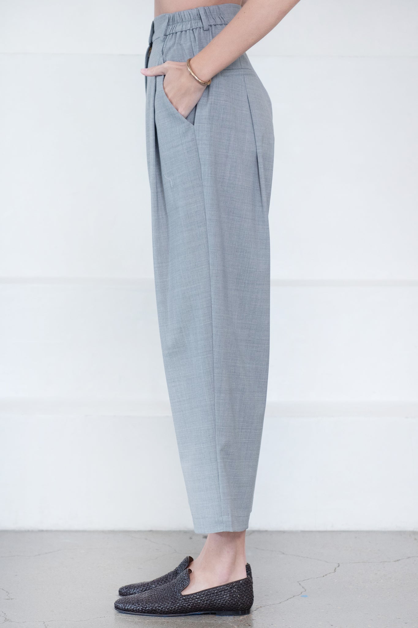 CORDERA - New Age Tailoring, Grey