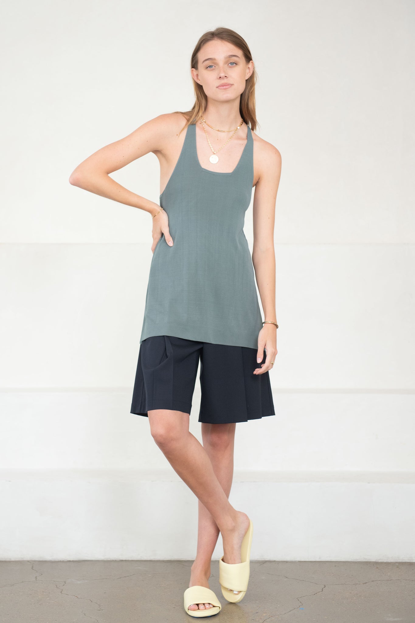 CORDERA - Tailoring Bermuda Short, Black