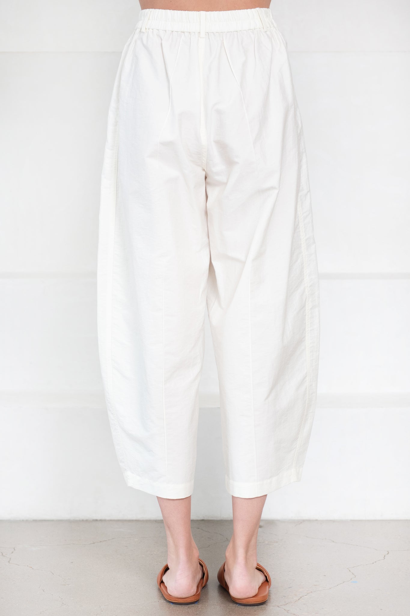 CORDERA - Seam Curved Pants, White