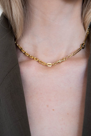 Lucy Delius Jewellery 14kt yellow gold Twisted Link necklace