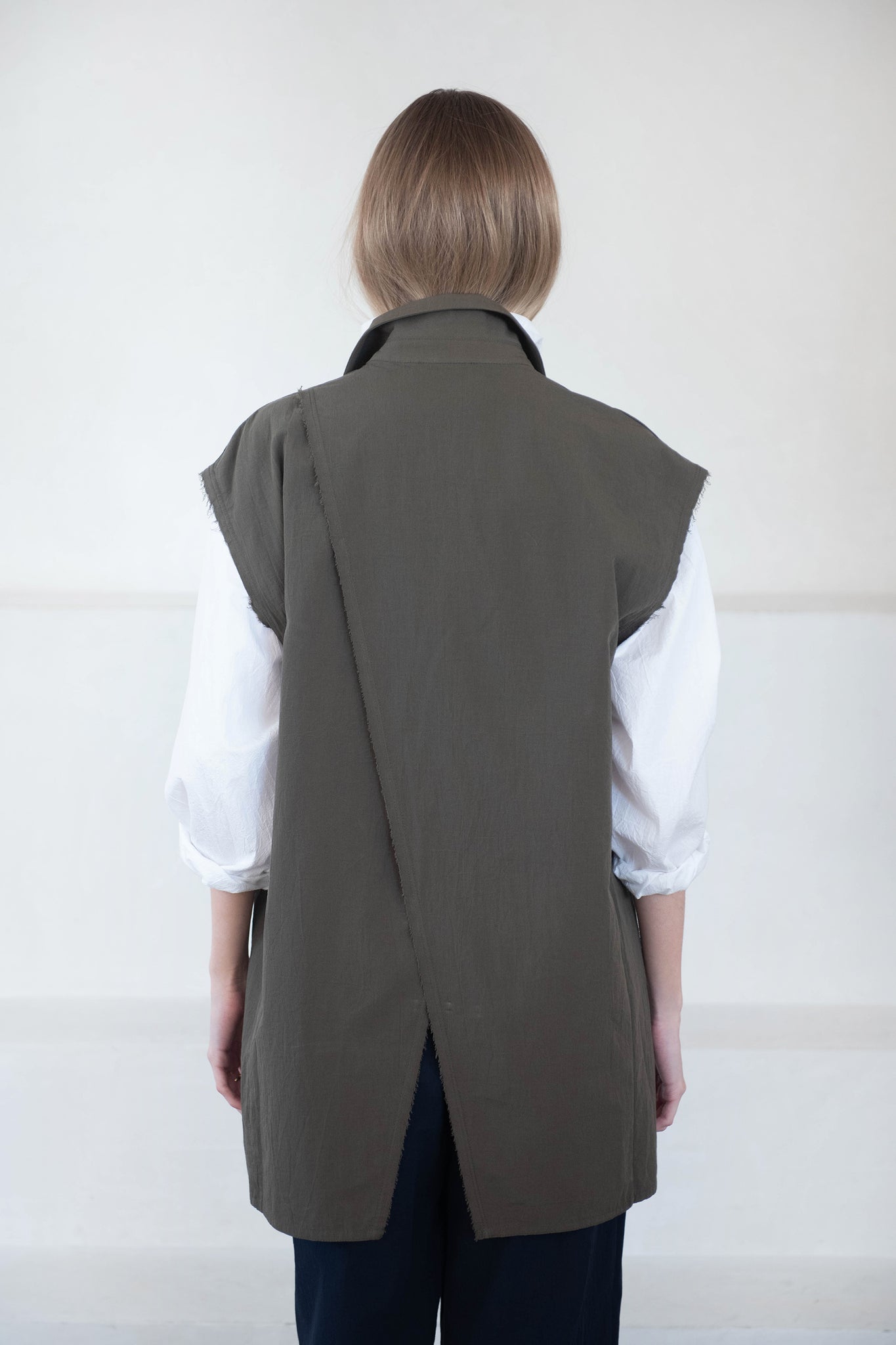 Dušan - Sleeveless Men's Jacket, Military