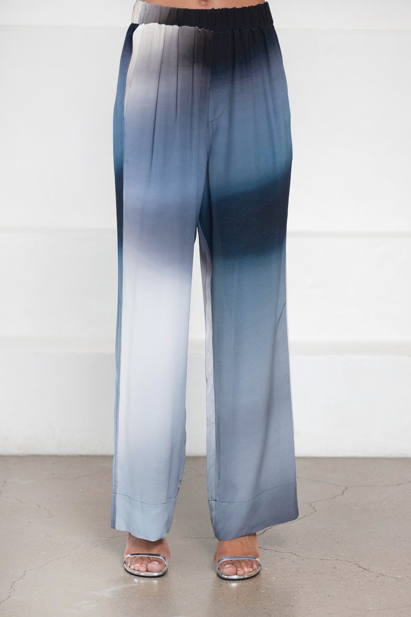 GAUCHERE - Printed Pyjama Trouser, Midnight & Black