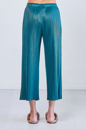 ISSEY M. PLEATS - Monthly Colors in April Pants, Viridian