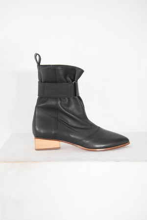 Zero + Maria Cornejo - ADINA BOOT, BLACK