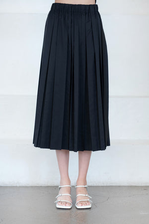 TIBI - Italian Sporty Nylon Pleated Pull On Skirt, Black