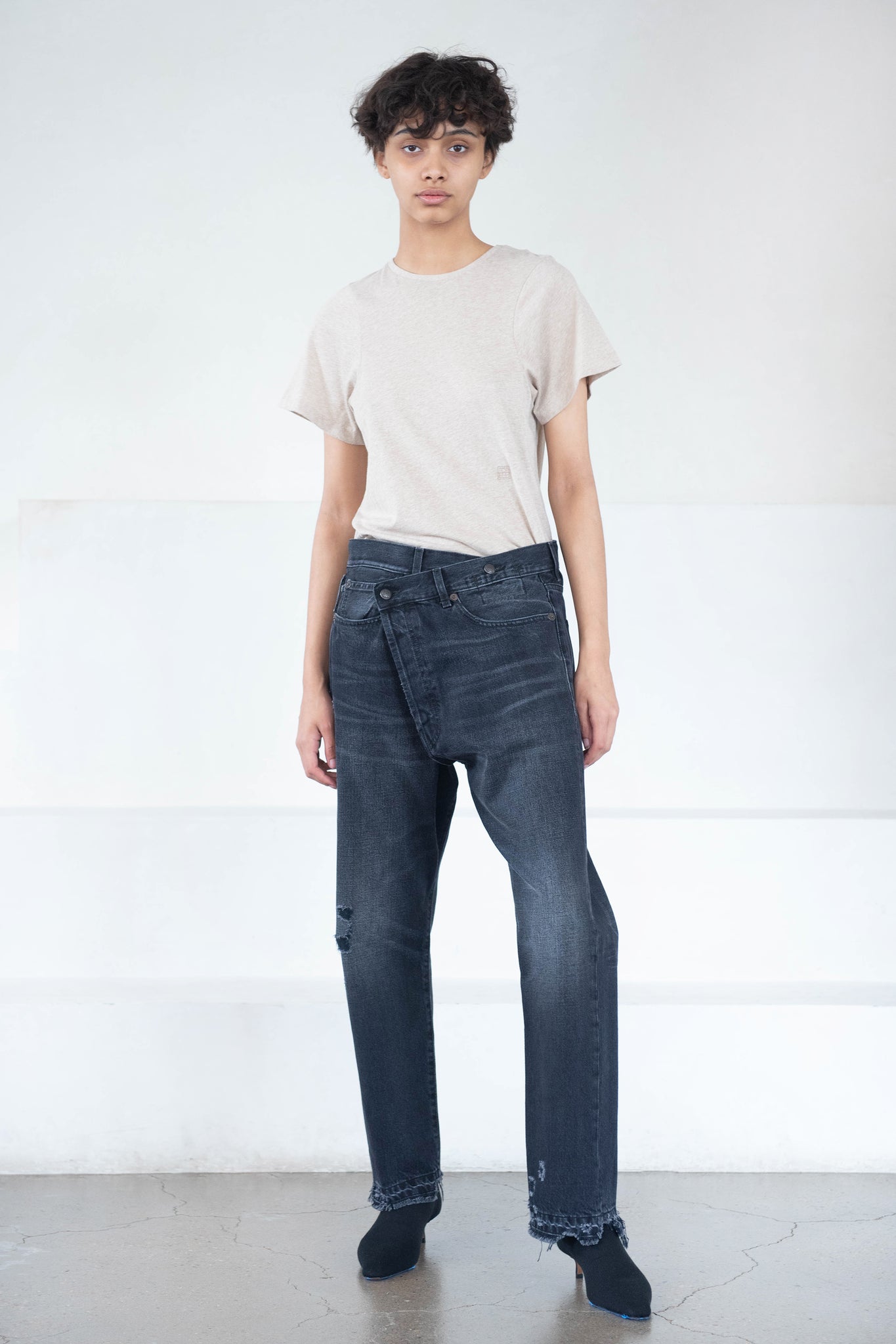 Totême - Curved Seam Tee, Beige Melange