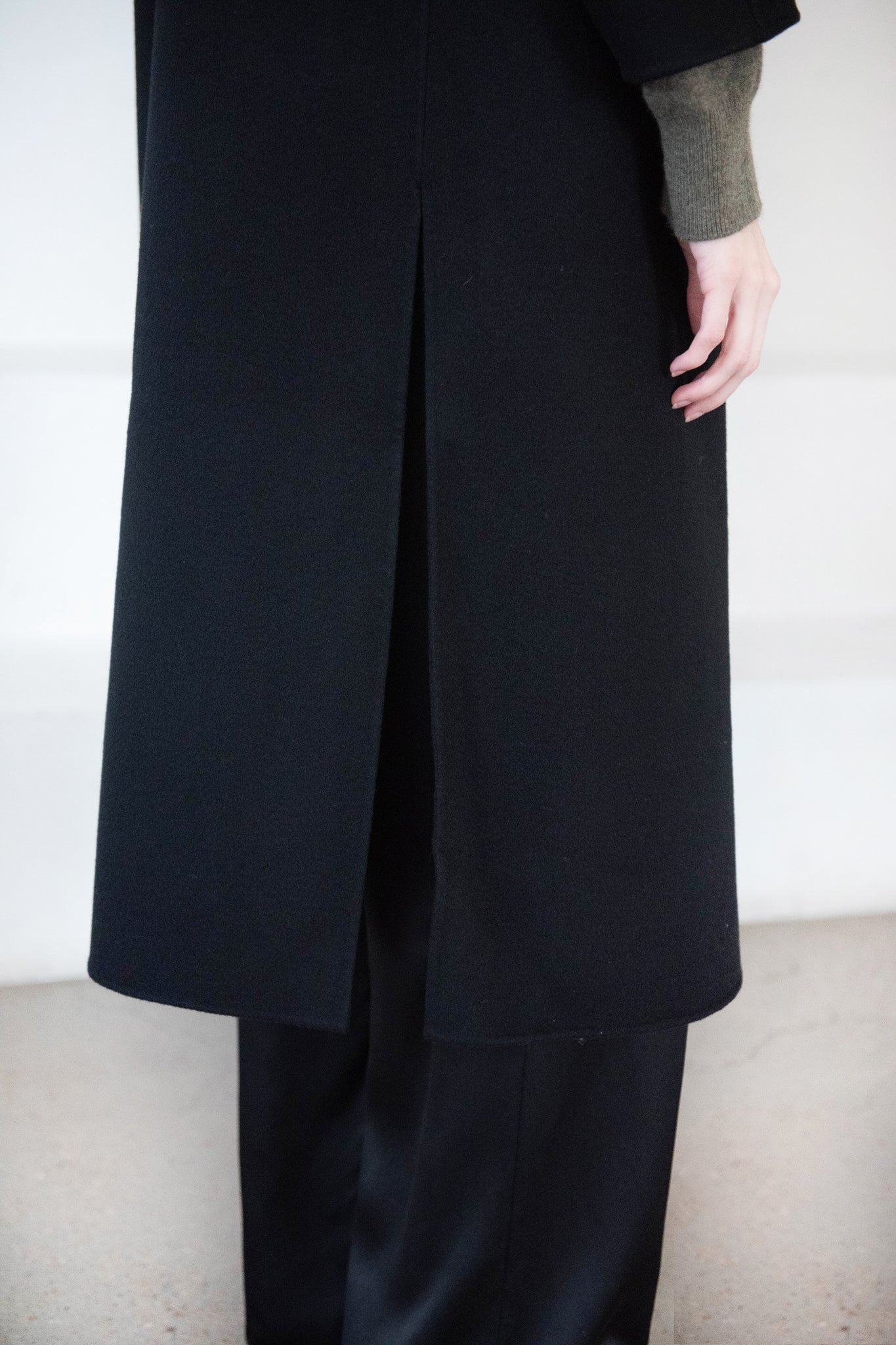 Totême - Signature Wool Cashmere Coat, Black
