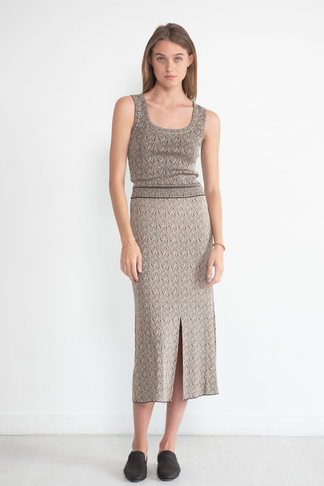 VERONIQUE LEROY - Irregular-Rib Crop Tank Top, Dust Beige