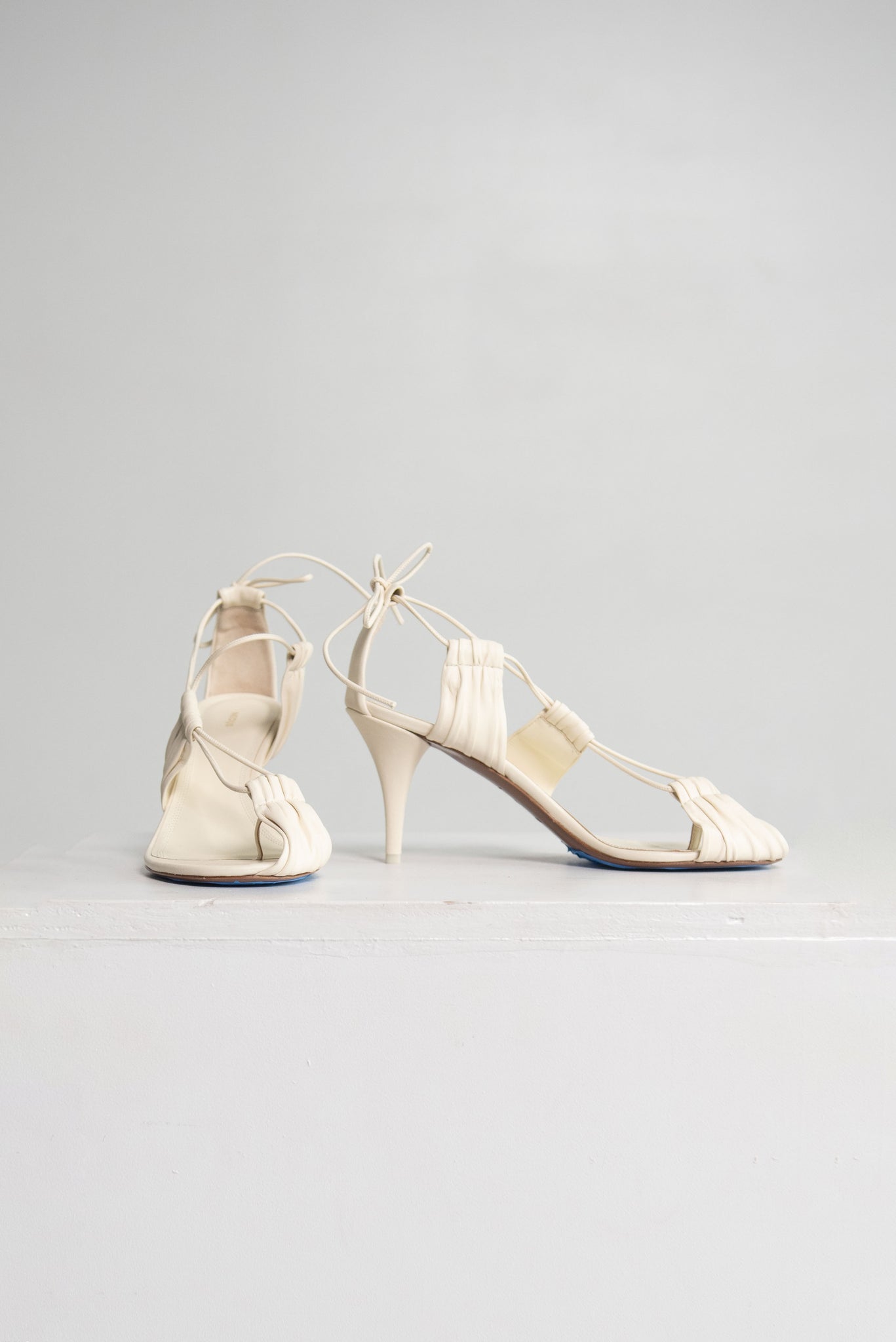 NEOUS - Giena Sandal, Cream