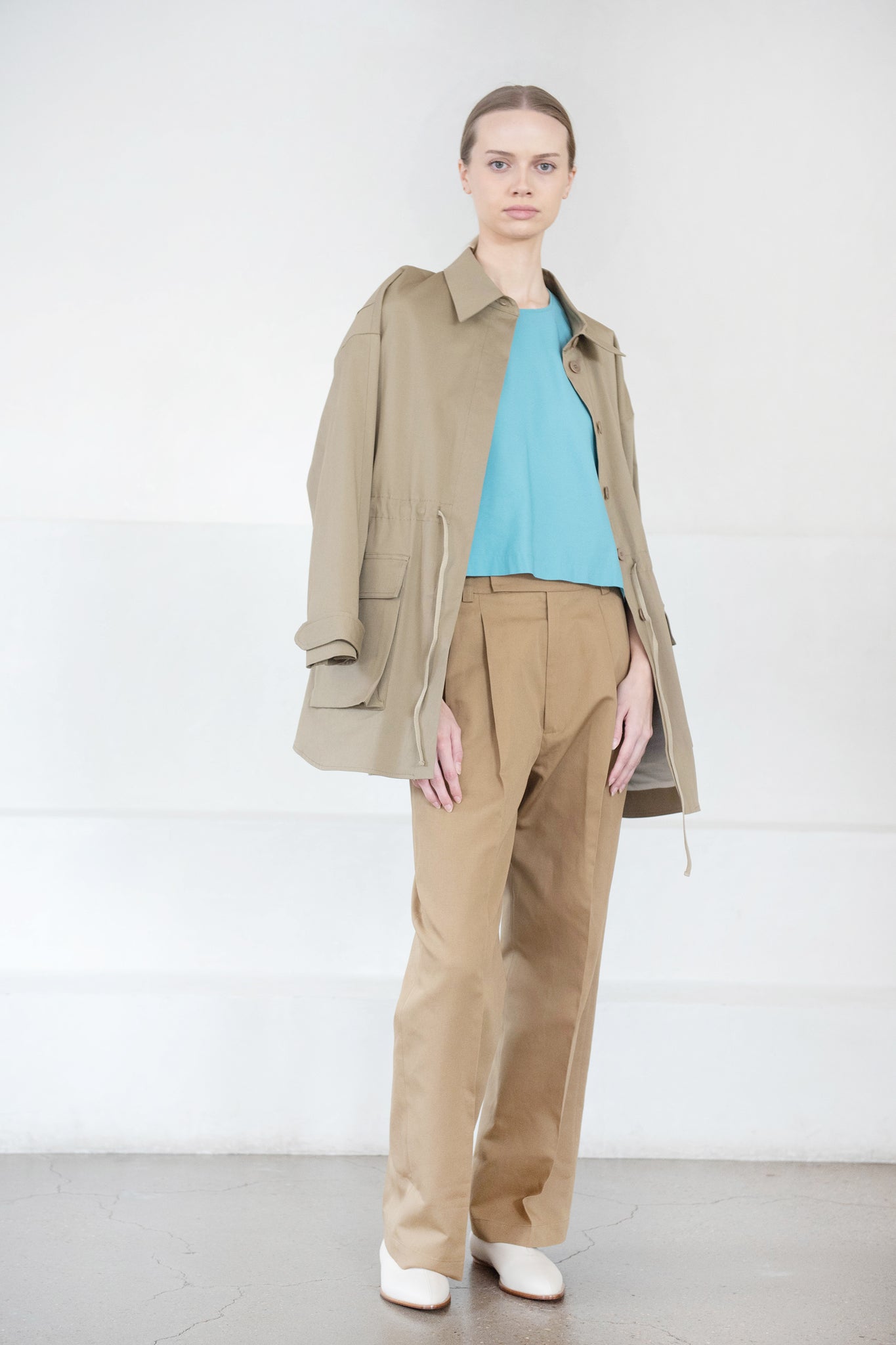 WJ MARTIN - Sarah Pleated Trouser, Khaki