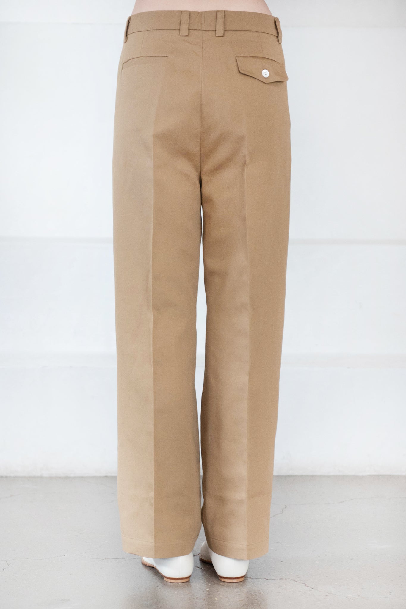 WJ MARTIN - Sarah Pleated Trouser, Khaki